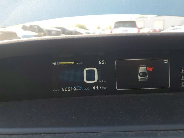 2017 TOYOTA PRIUS