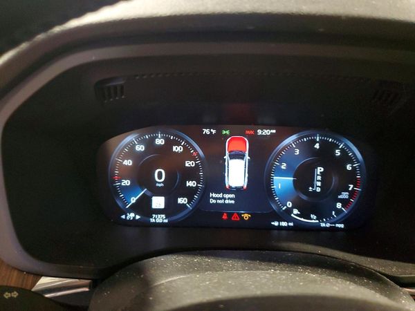 2021 VOLVO XC60