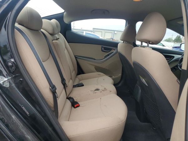 2016 HYUNDAI ELANTRA