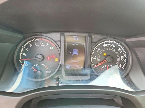 2018 TOYOTA TACOMA SR/SR5