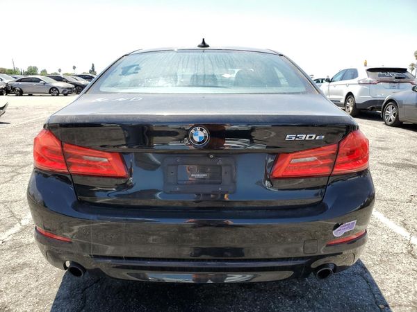 2019 BMW 530E