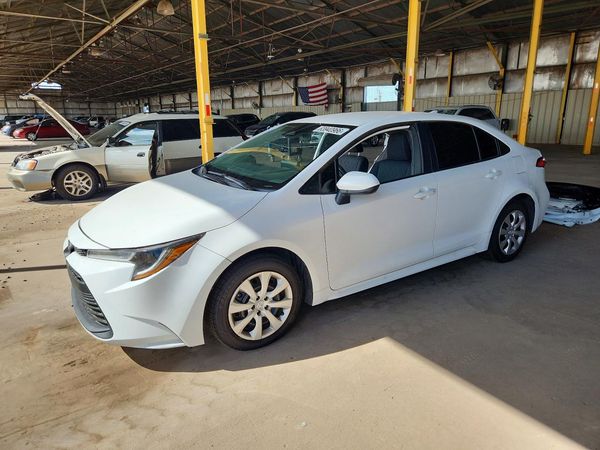 2024 TOYOTA COROLLA