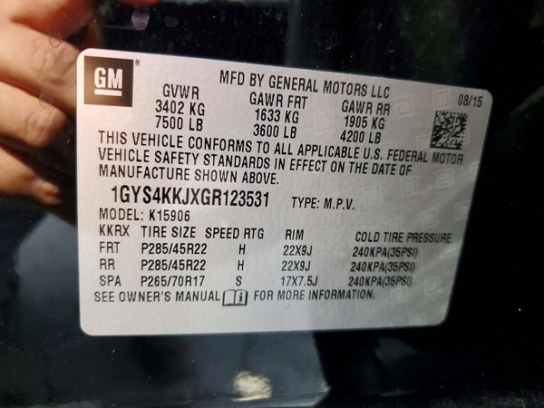 2016 CADILLAC ESCALADE ESV Platinum