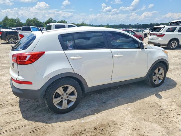 2013 KIA SPORTAGE LX