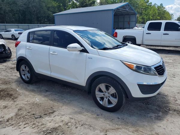 2013 KIA SPORTAGE LX