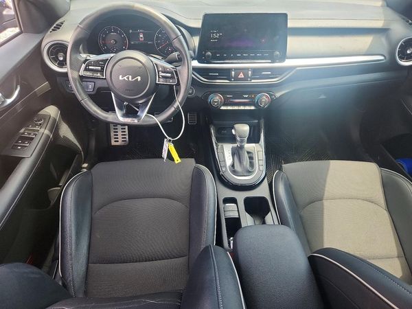 2024 KIA FORTE