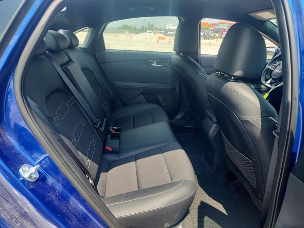 2024 KIA FORTE