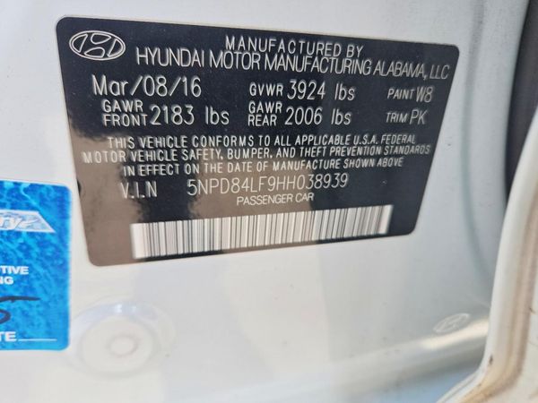 2017 HYUNDAI ELANTRA