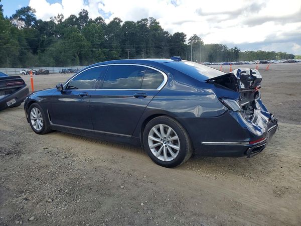 2020 BMW 740