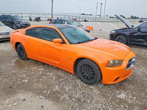 2014 DODGE CHARGER R/T
