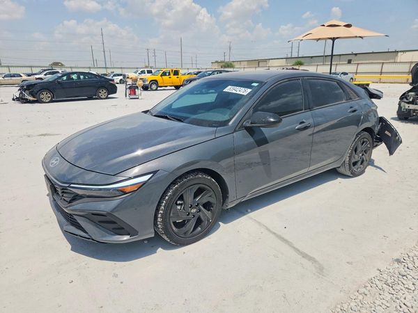 2026 HYUNDAI ELANTRA