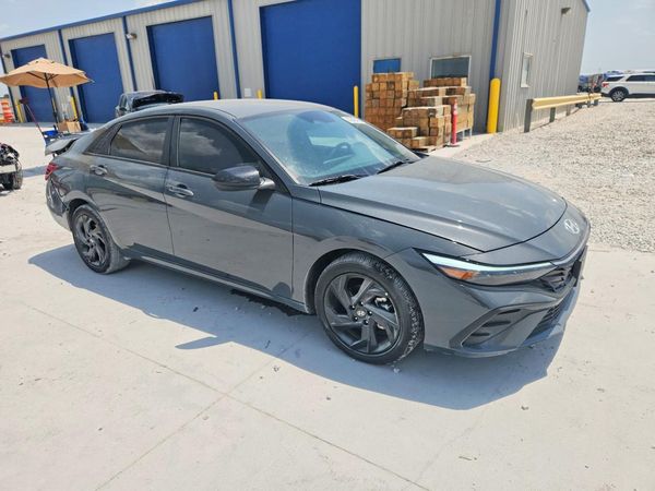 2026 HYUNDAI ELANTRA