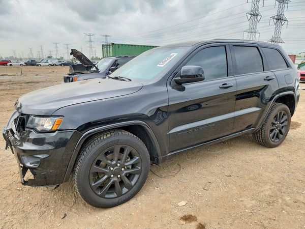 2017 JEEP GRAND CHEROKEE LAREDO 4X4