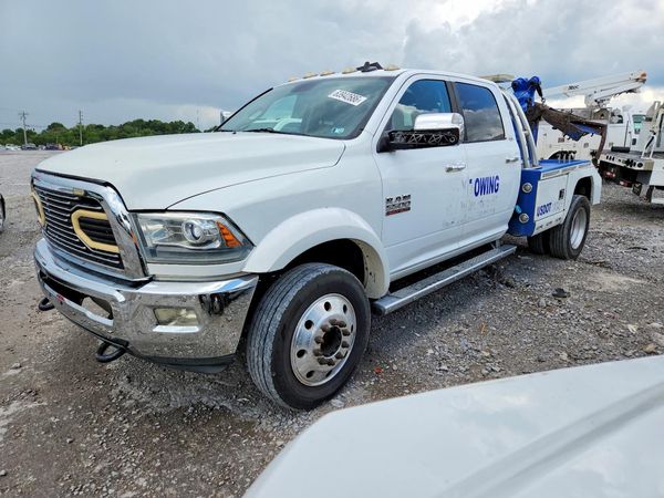 2015 RAM 5500 CREW CAB CHASSIS