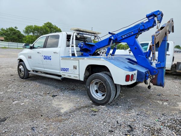 2015 RAM 5500 CREW CAB CHASSIS