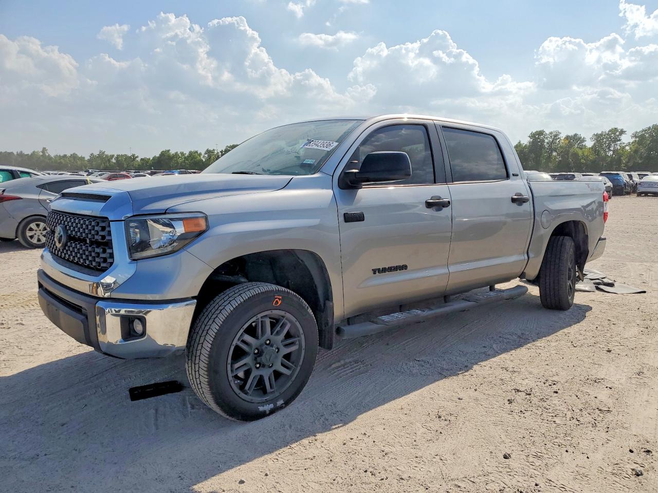 2021 TOYOTA TUNDRA SR5 grade