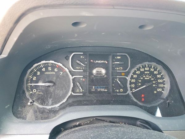 2021 TOYOTA TUNDRA SR5 grade