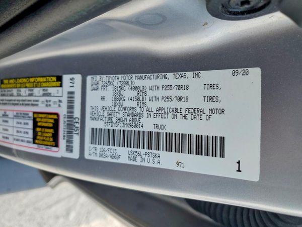 2021 TOYOTA TUNDRA SR5 grade