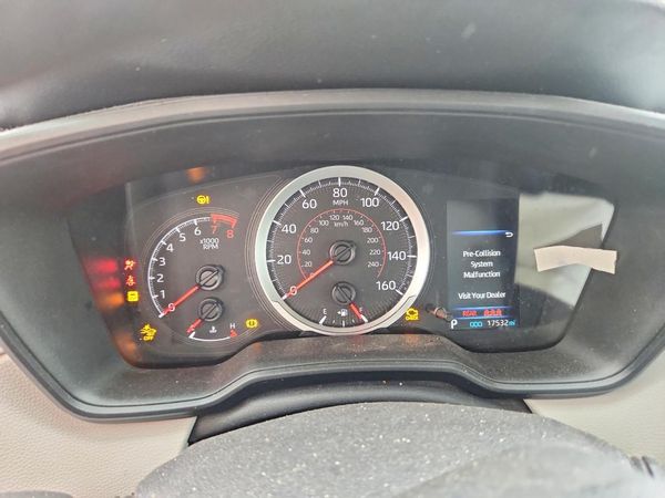 2022 TOYOTA COROLLA CROSS L