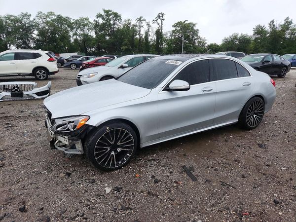 2015 MERCEDES-BENZ C 4-MATIC