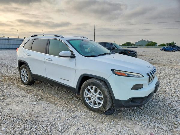 2017 JEEP CHEROKEE LATITUDE FWD