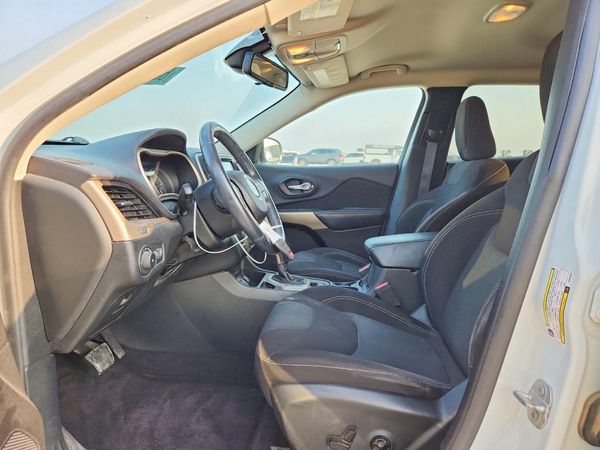 2017 JEEP CHEROKEE LATITUDE FWD