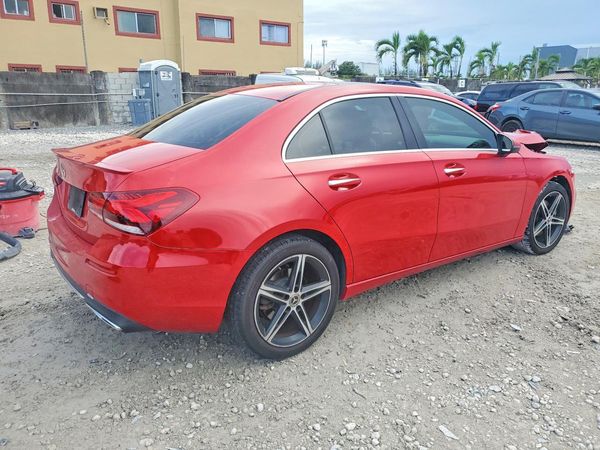 2019 MERCEDES-BENZ A A220