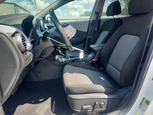 2020 HYUNDAI KONA SEL Plus