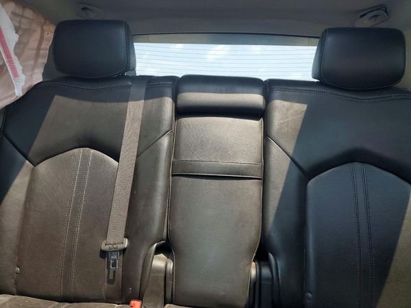 2012 CADILLAC SRX Luxury