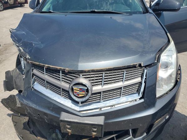 2012 CADILLAC SRX Luxury