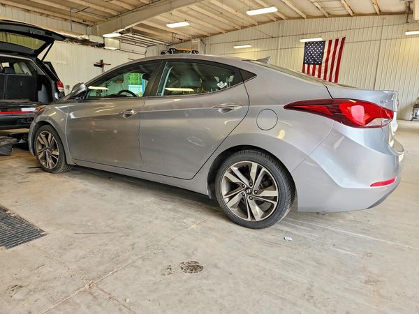 2015 HYUNDAI ELANTRA