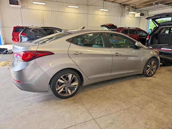 2015 HYUNDAI ELANTRA