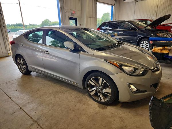 2015 HYUNDAI ELANTRA