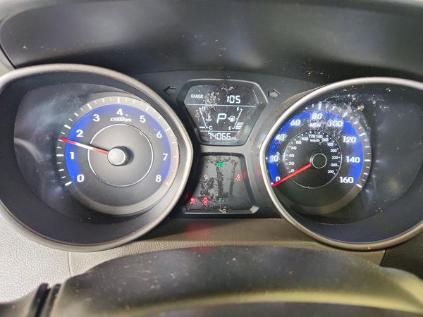 2015 HYUNDAI ELANTRA