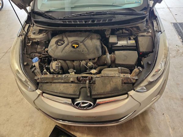 2015 HYUNDAI ELANTRA