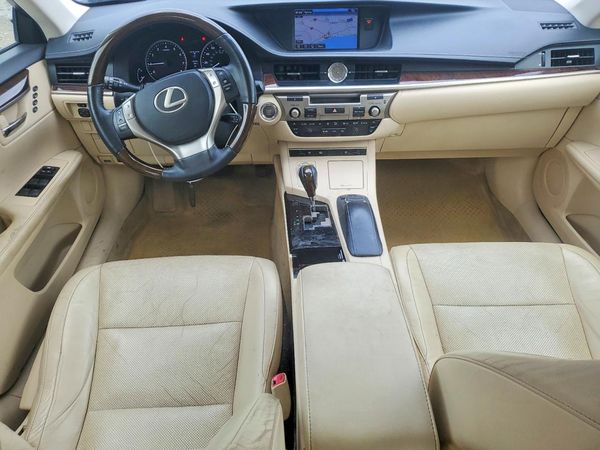 2015 LEXUS ES
