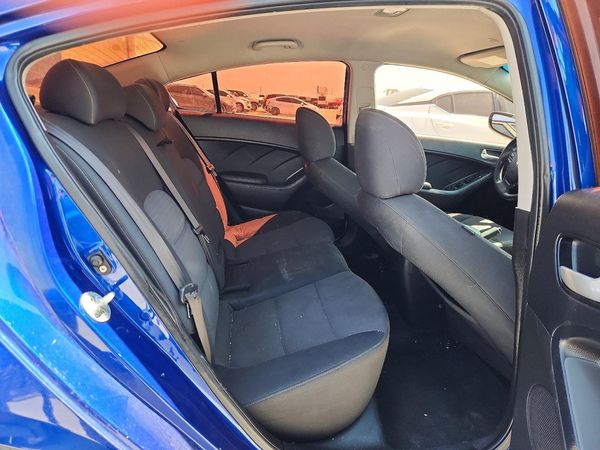 2017 KIA FORTE LX Popular, S
