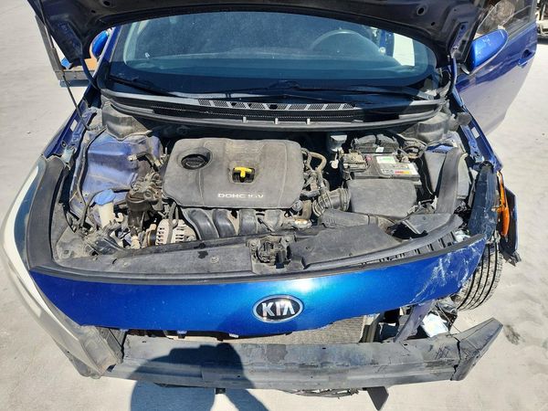 2017 KIA FORTE LX Popular, S