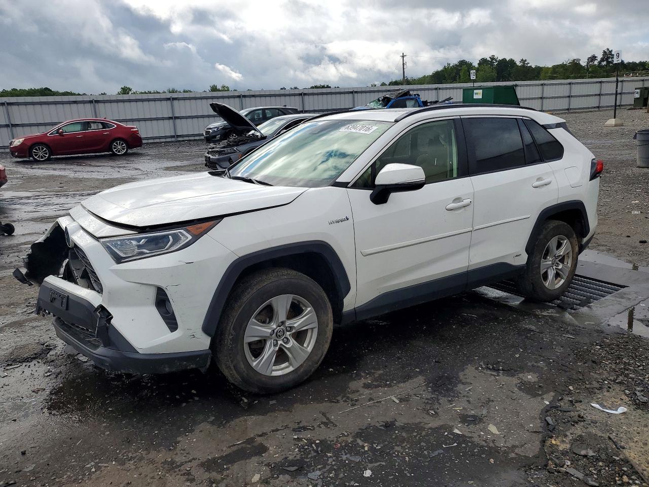 2021 TOYOTA RAV4 XLE HV