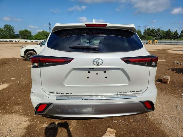 2024 TOYOTA HIGHLANDER