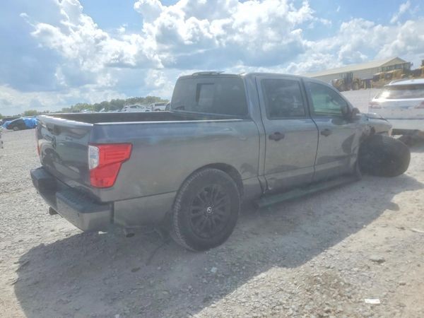 2018 NISSAN TITAN