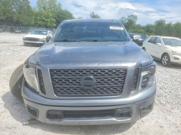 2018 NISSAN TITAN