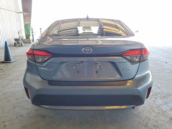 2020 TOYOTA COROLLA XLE