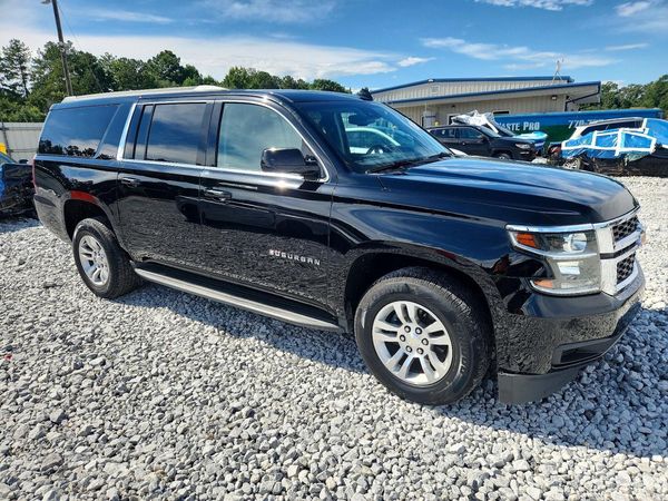 2018 CHEVROLET SUBURBAN LT
