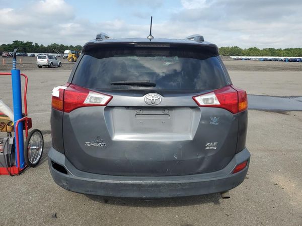 2015 TOYOTA RAV4