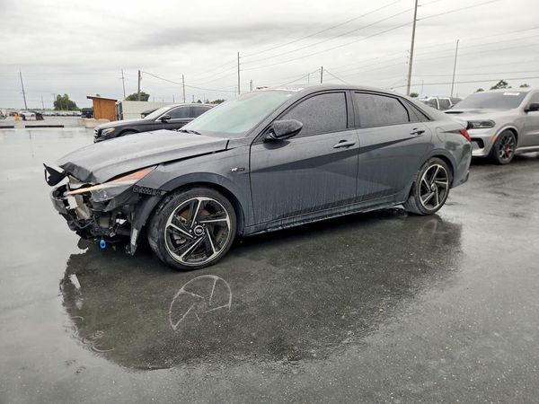 2023 HYUNDAI ELANTRA N Line — Front 3/4