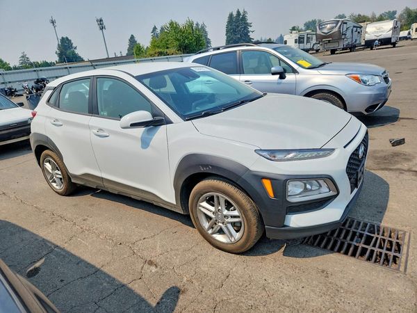 2021 HYUNDAI KONA SE