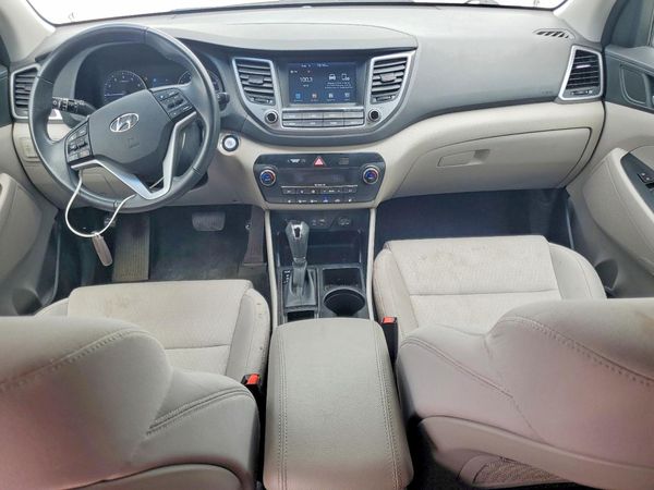2018 HYUNDAI TUCSON