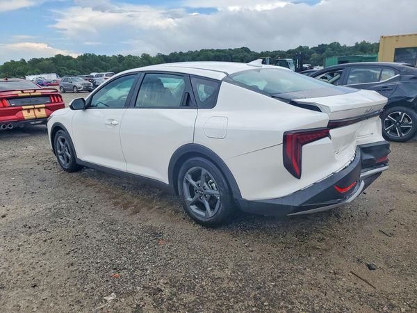 2026 KIA K4 LX, LXS