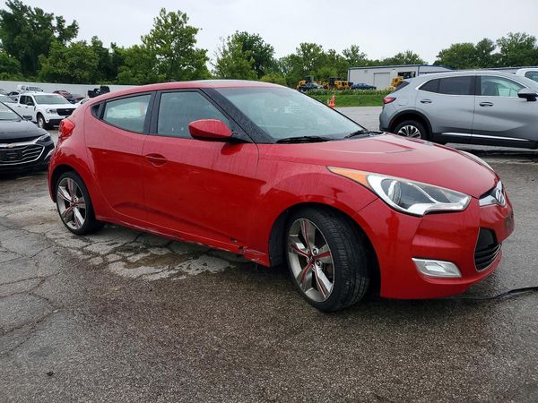 2013 HYUNDAI VELOSTER